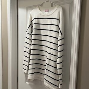 NWT Discount Divas Ivory Stripe Sweater